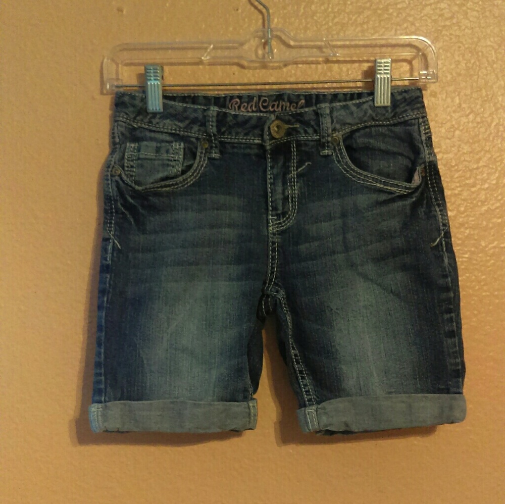 Red camel girls denim shorts